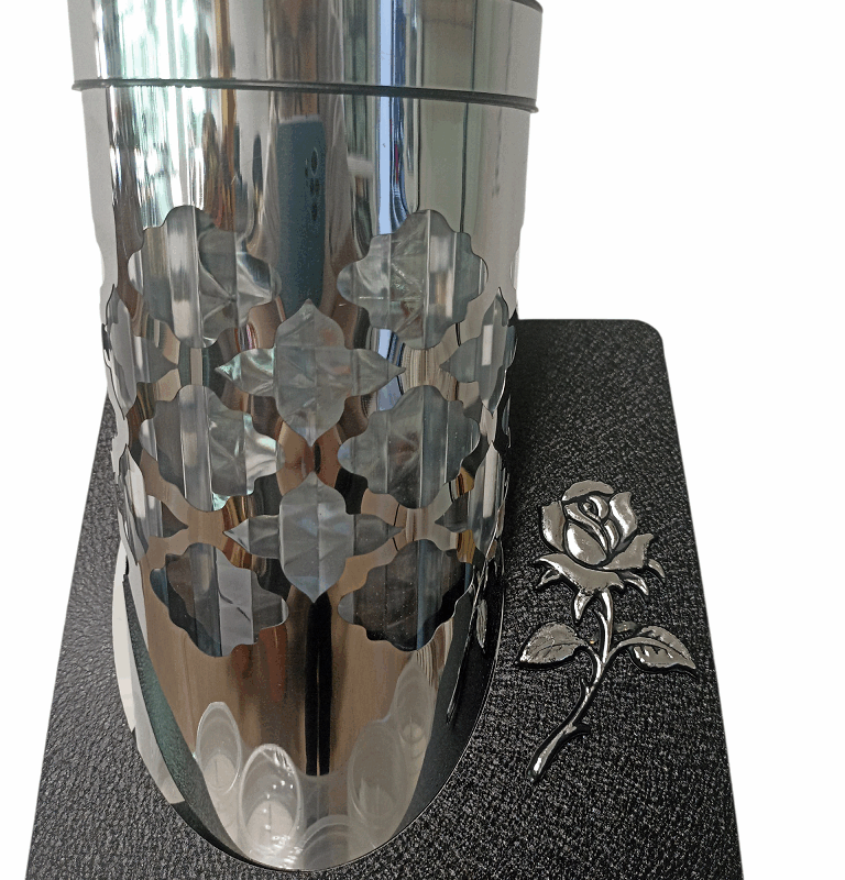 ZNICZ SOLARNY LED Metalowy Z Różą 23 cm