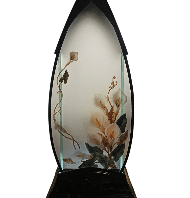 Znicz gotyk witraż lilia